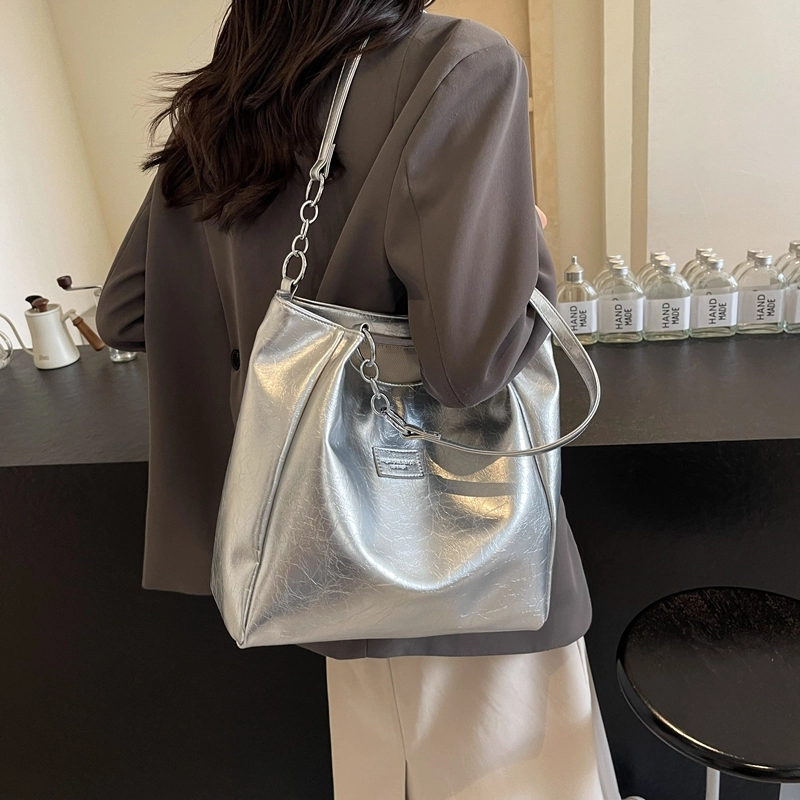 FCTOSSR PU Tote