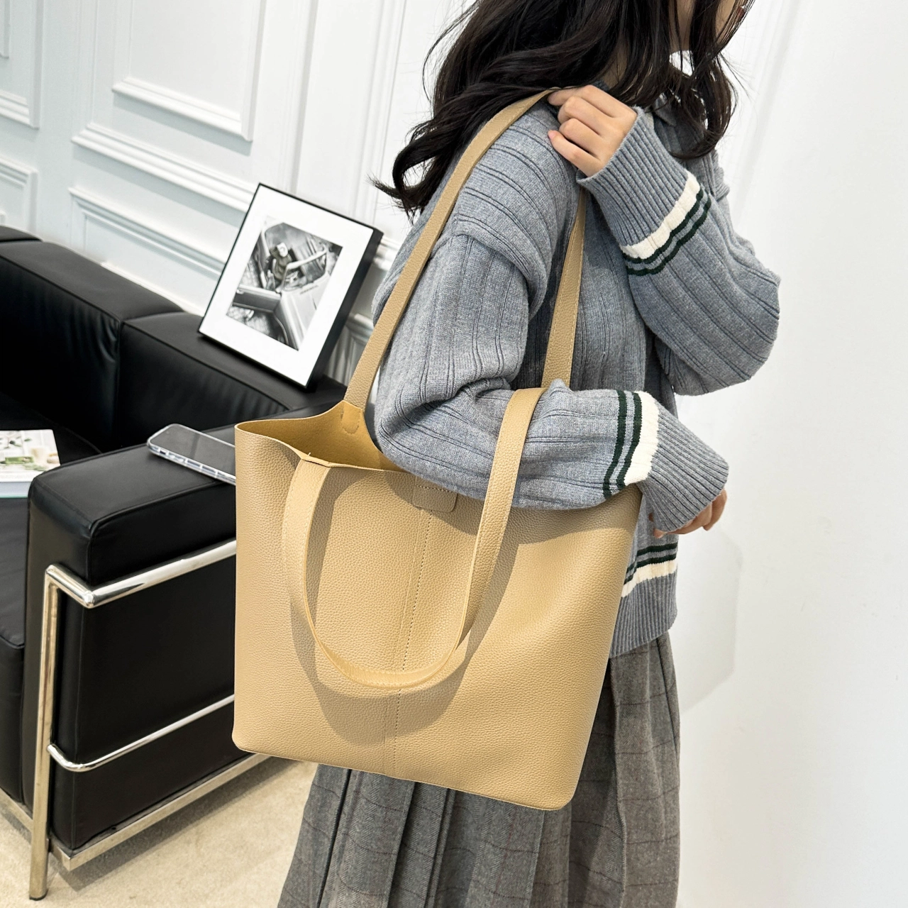 FCTOSSR PU Tote