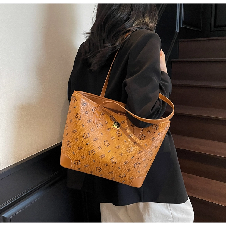 FCTOSSR PU Tote