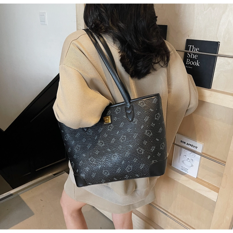 FCTOSSR PU Tote