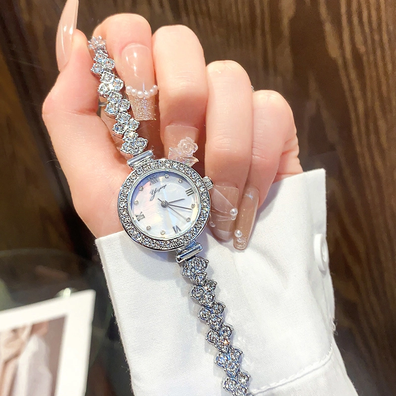 雅嘉怡石英机芯 精钢表带 国表 女表 贝母色表盘 闪耀奇遇亮闪闪美人时来运转满天星鱼尾手链表气质职场风轻奢人鱼学生职场白领梦幻蝴蝶