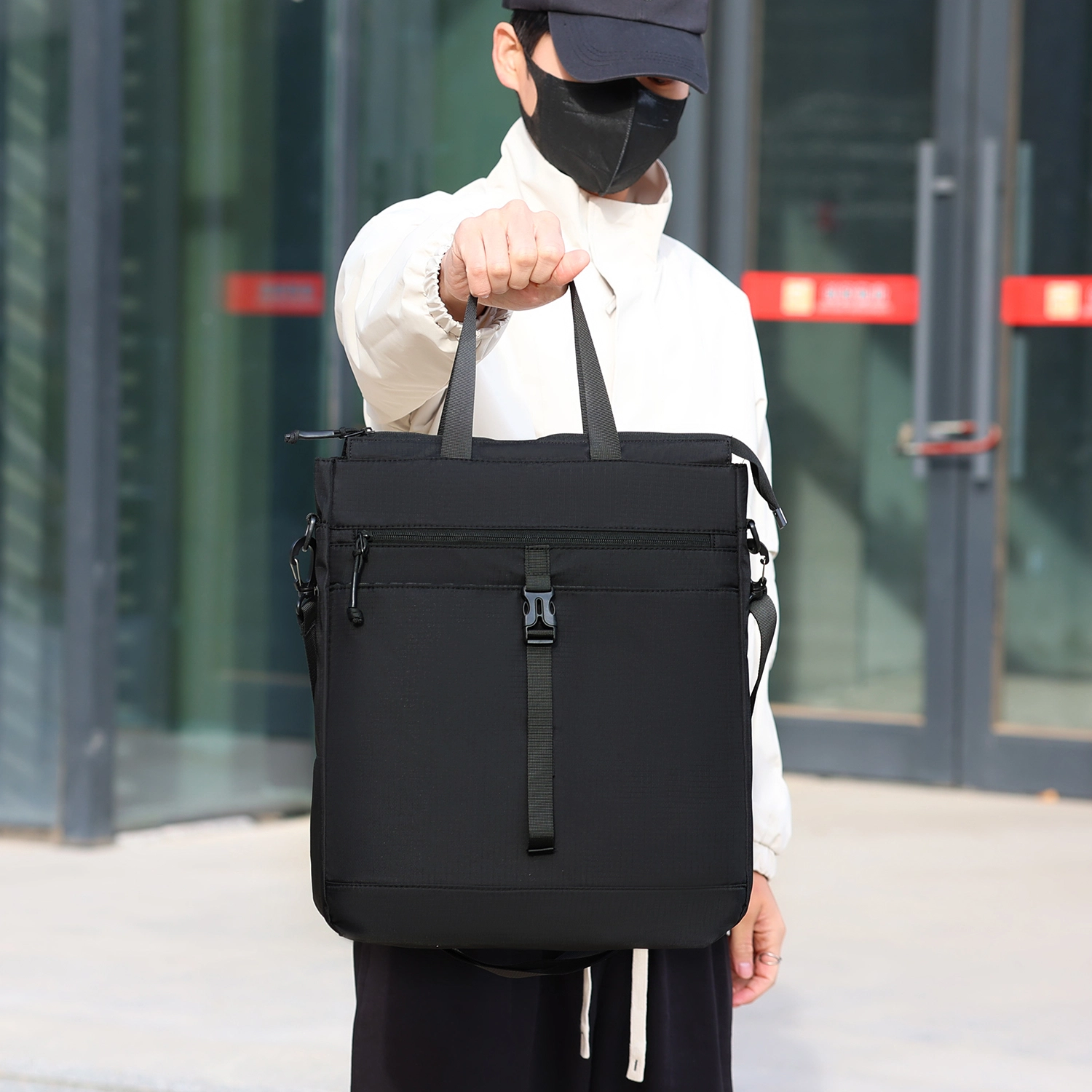 TAKI TOTE