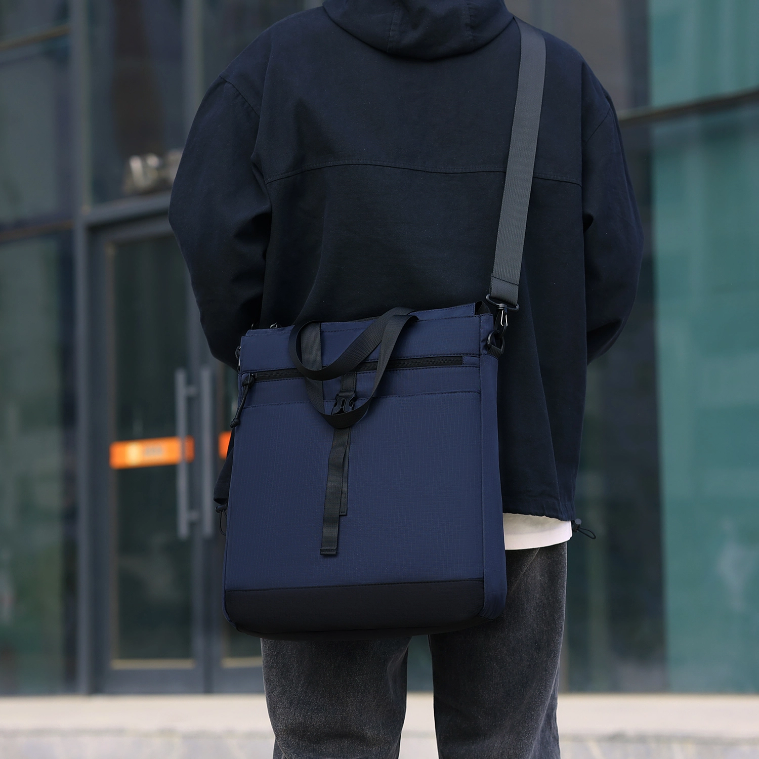 TAKI TOTE