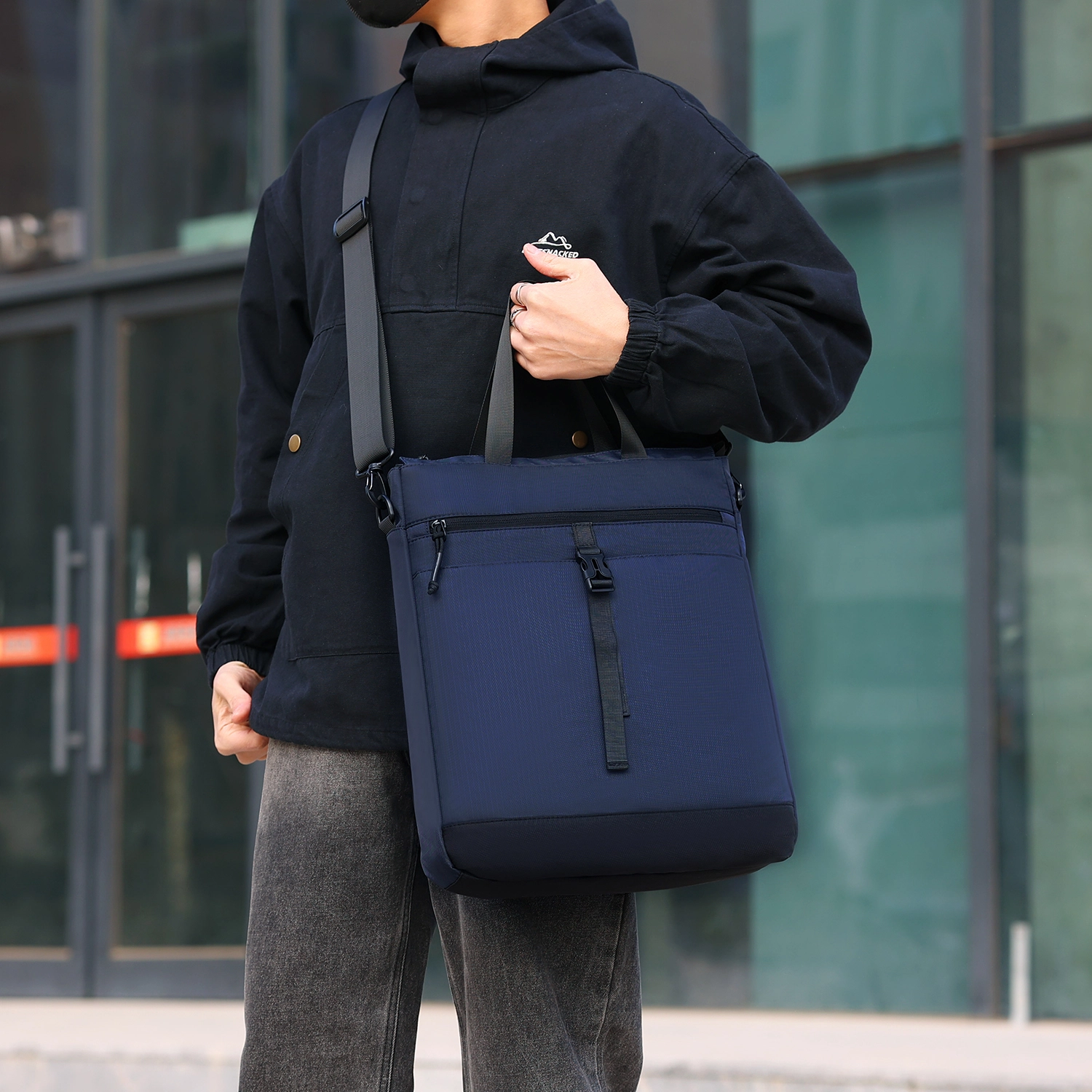 TAKI TOTE