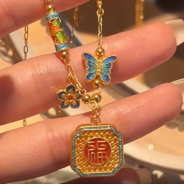 曼卡龙 庄生晓梦系列 梦蝶幸福美满 珐琅工艺 足金 按克计价 黄金项链 女款