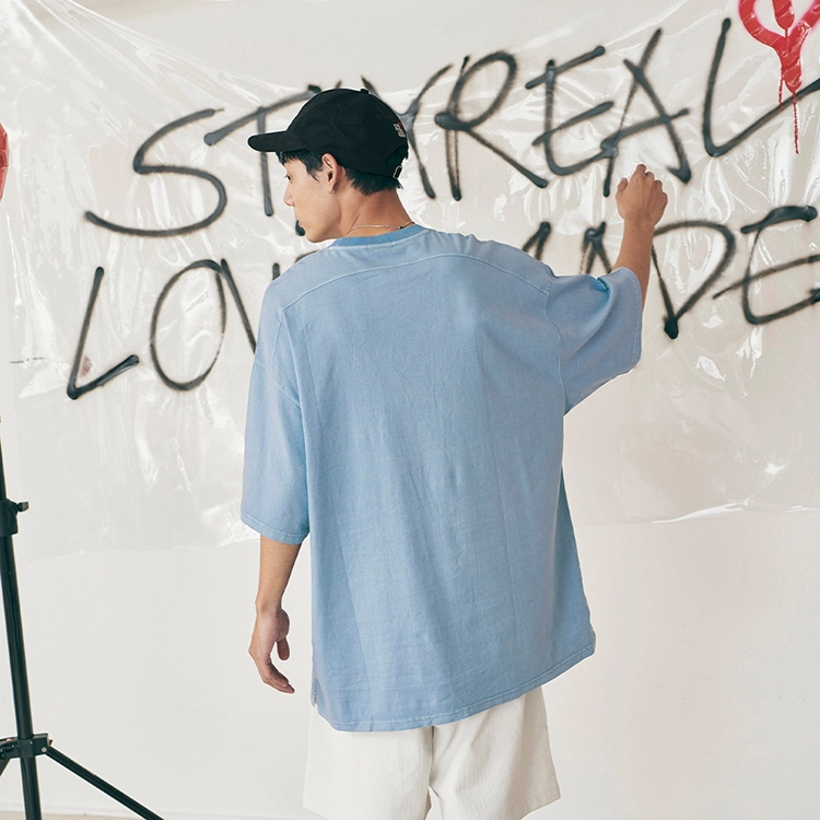 STAYREAL LOVE MADE LOGOT