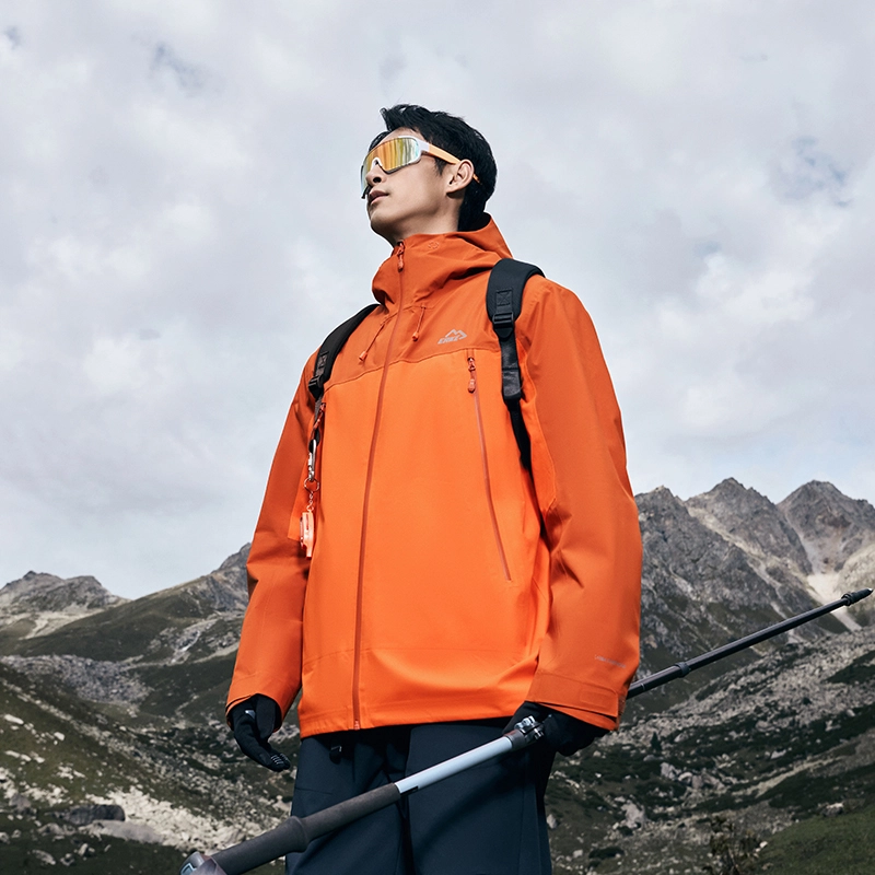 鸿星尔克  纵横 户外系列 机能三合一防风防水御寒保暖抓绒内胆可拆卸耐磨登山徒步攀岩运动宽松连帽 冲锋衣 男款 两件装 灯塔橙