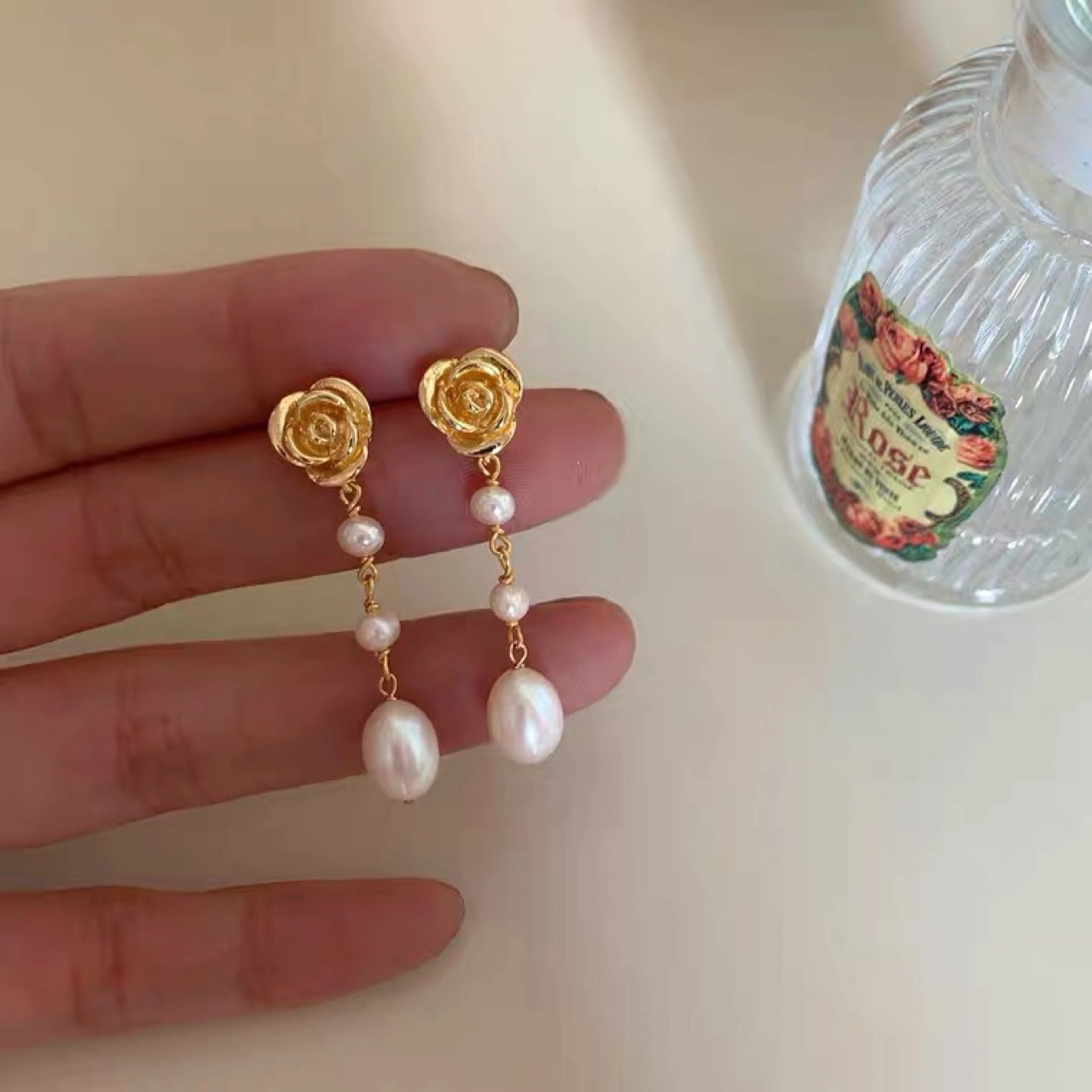 品彩 三珠玫瑰长款流苏银针 轻奢气质优雅 淡水珍珠 耳环 女款