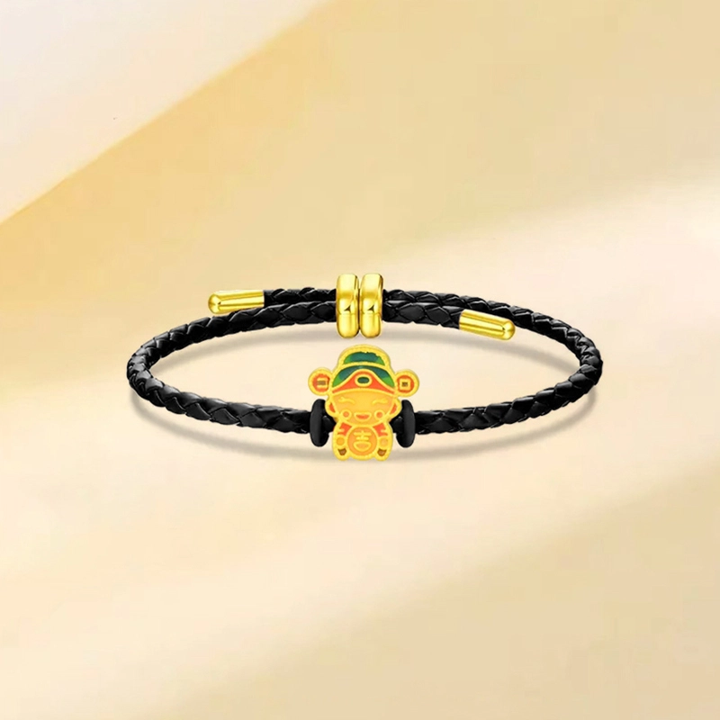999