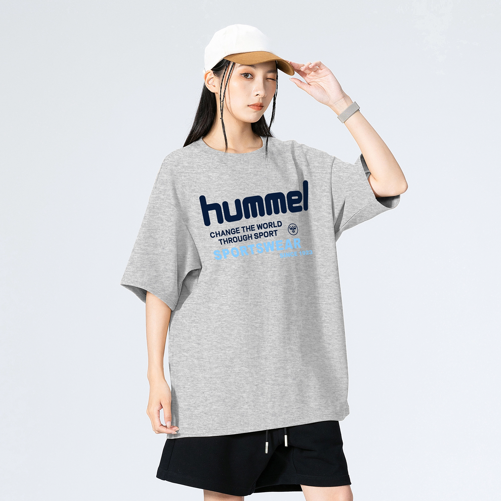 hummel logoT