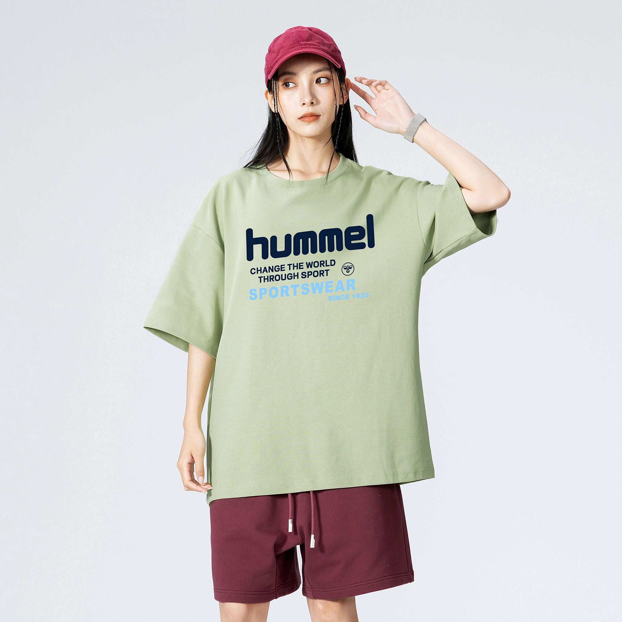 hummel logoT