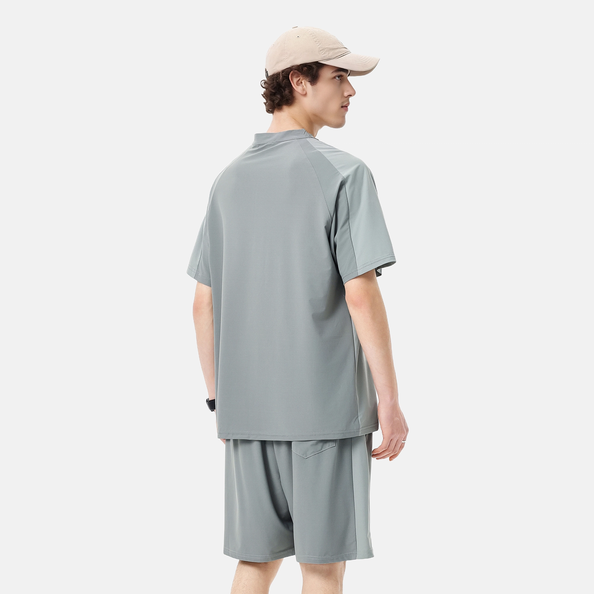 hummel T