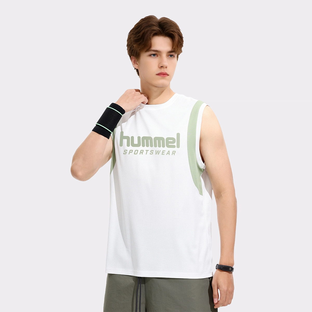 hummel LOGO