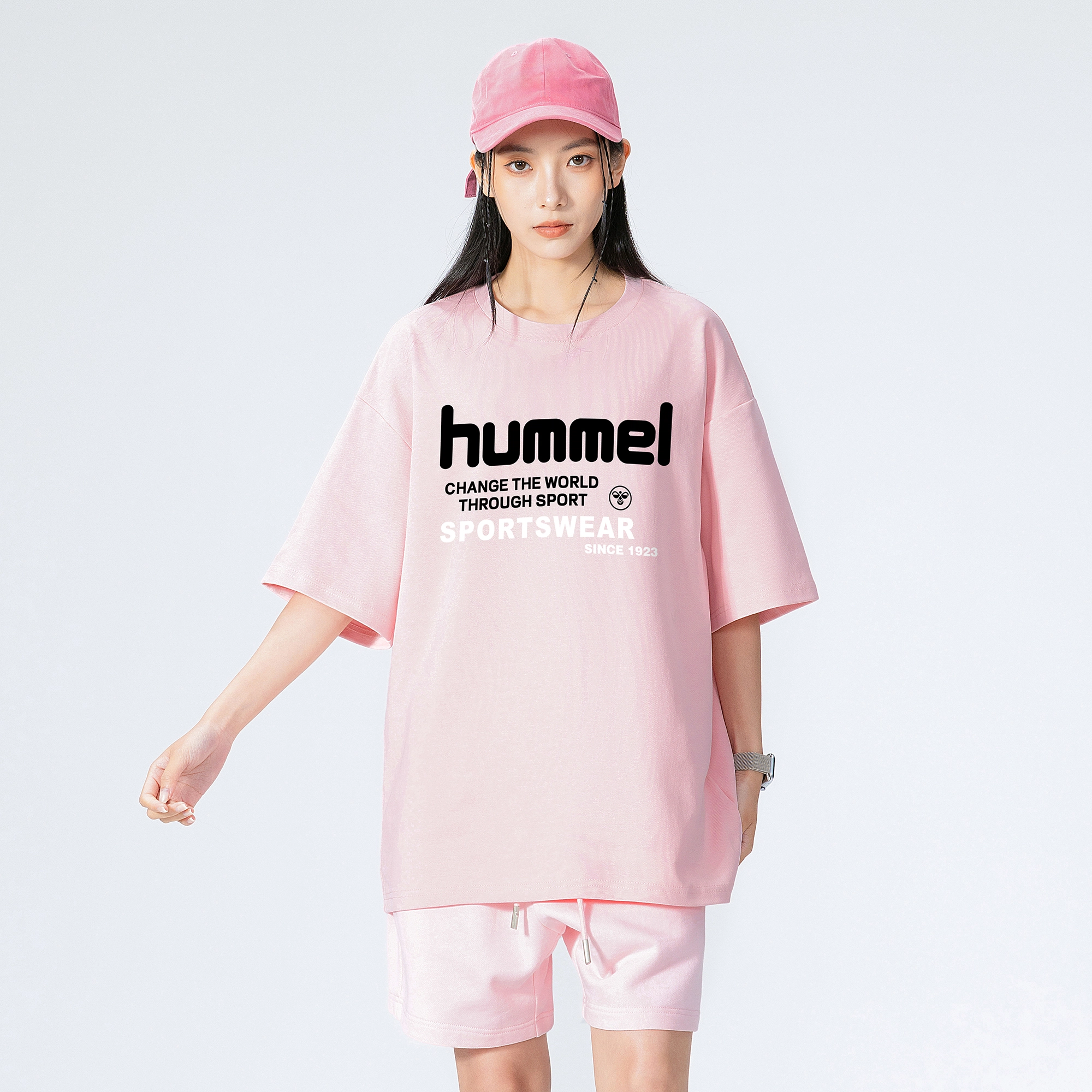 hummel logoT