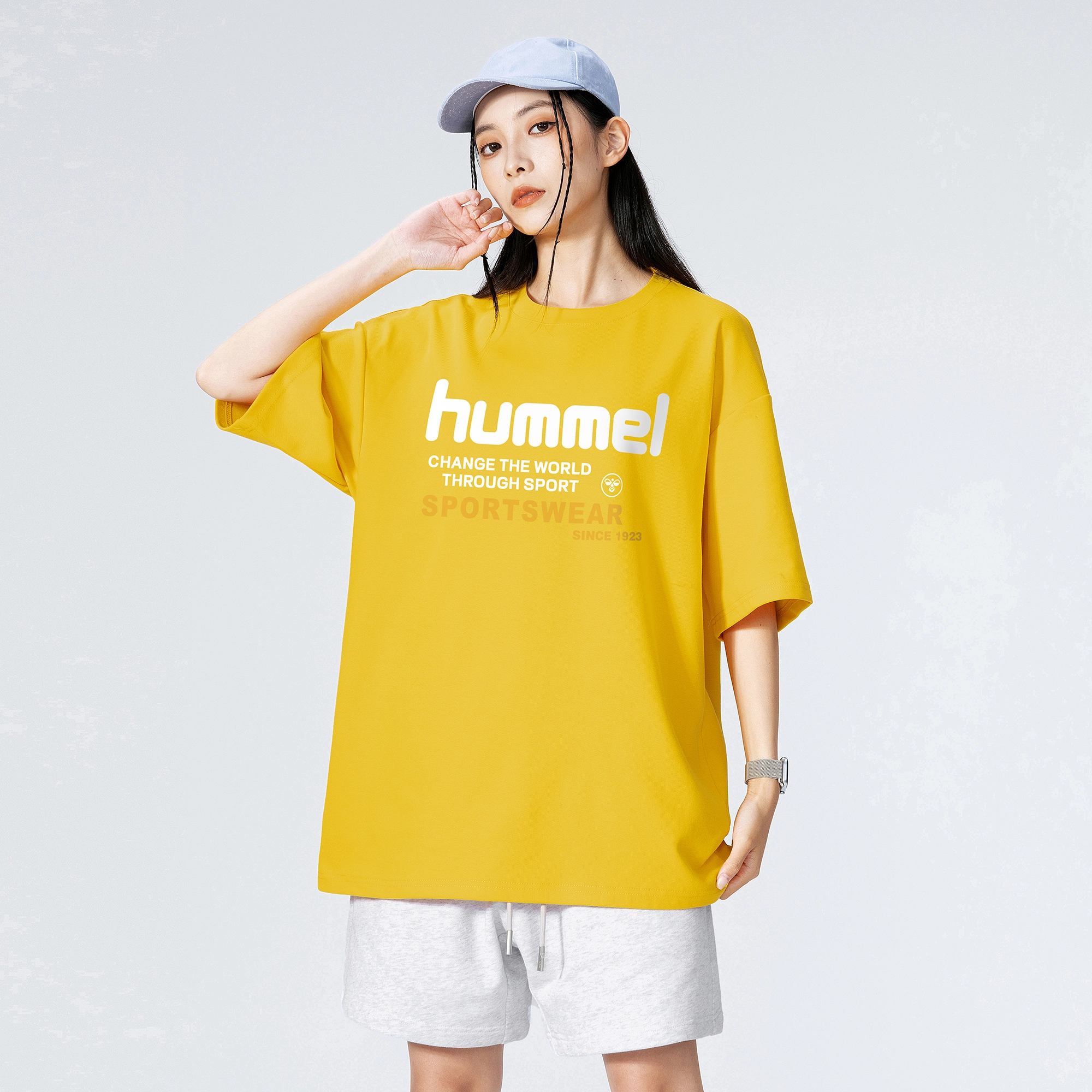 hummel logoT