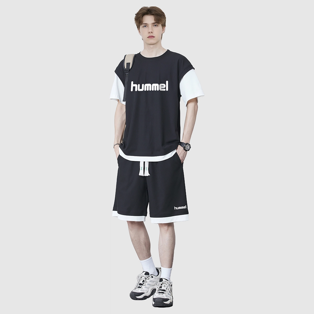 hummel LOGO 2