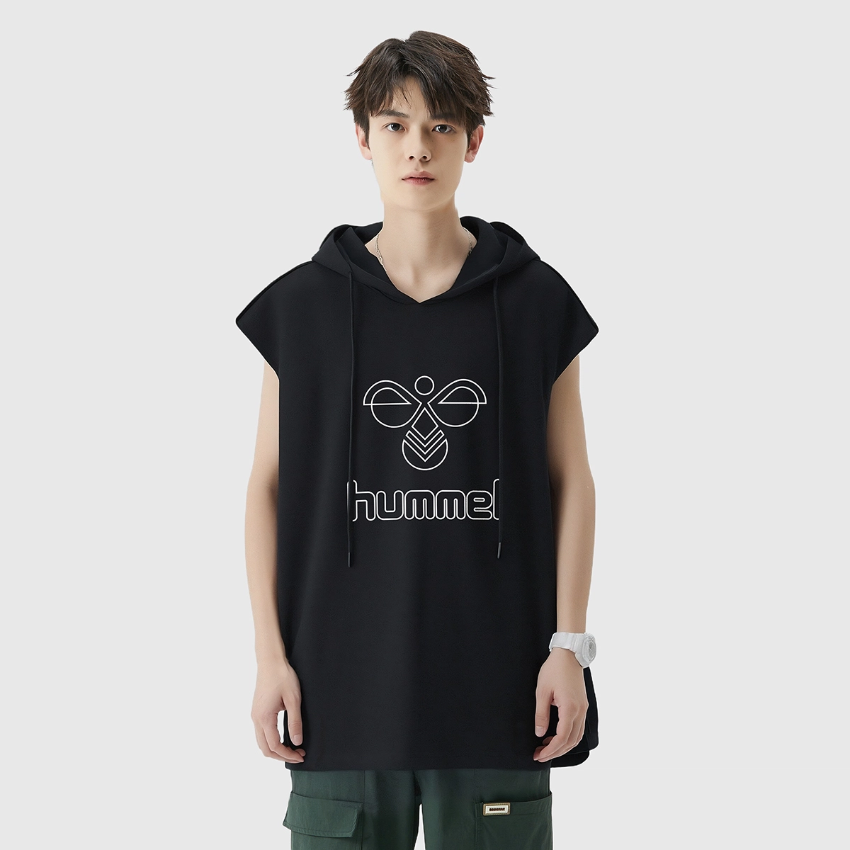 hummel LOGO