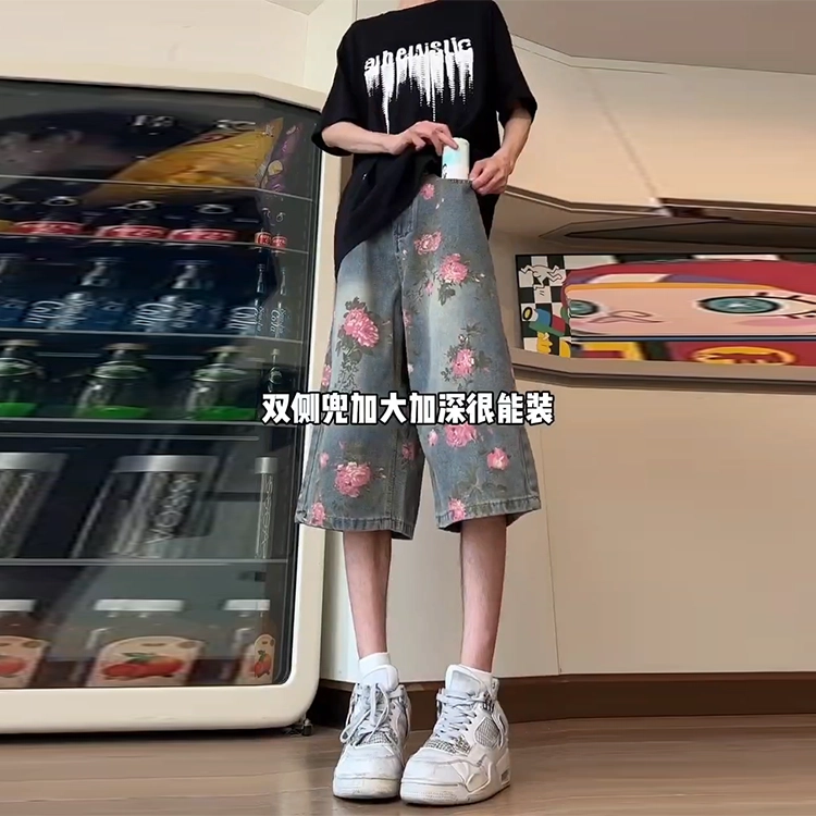 捷帕 美式高街花卉满印五分裤痞帅高级感小众时尚潮牌玫瑰花弯刀复古水洗做旧宽松中腰通勤休闲百搭牛仔短裤 男女同款