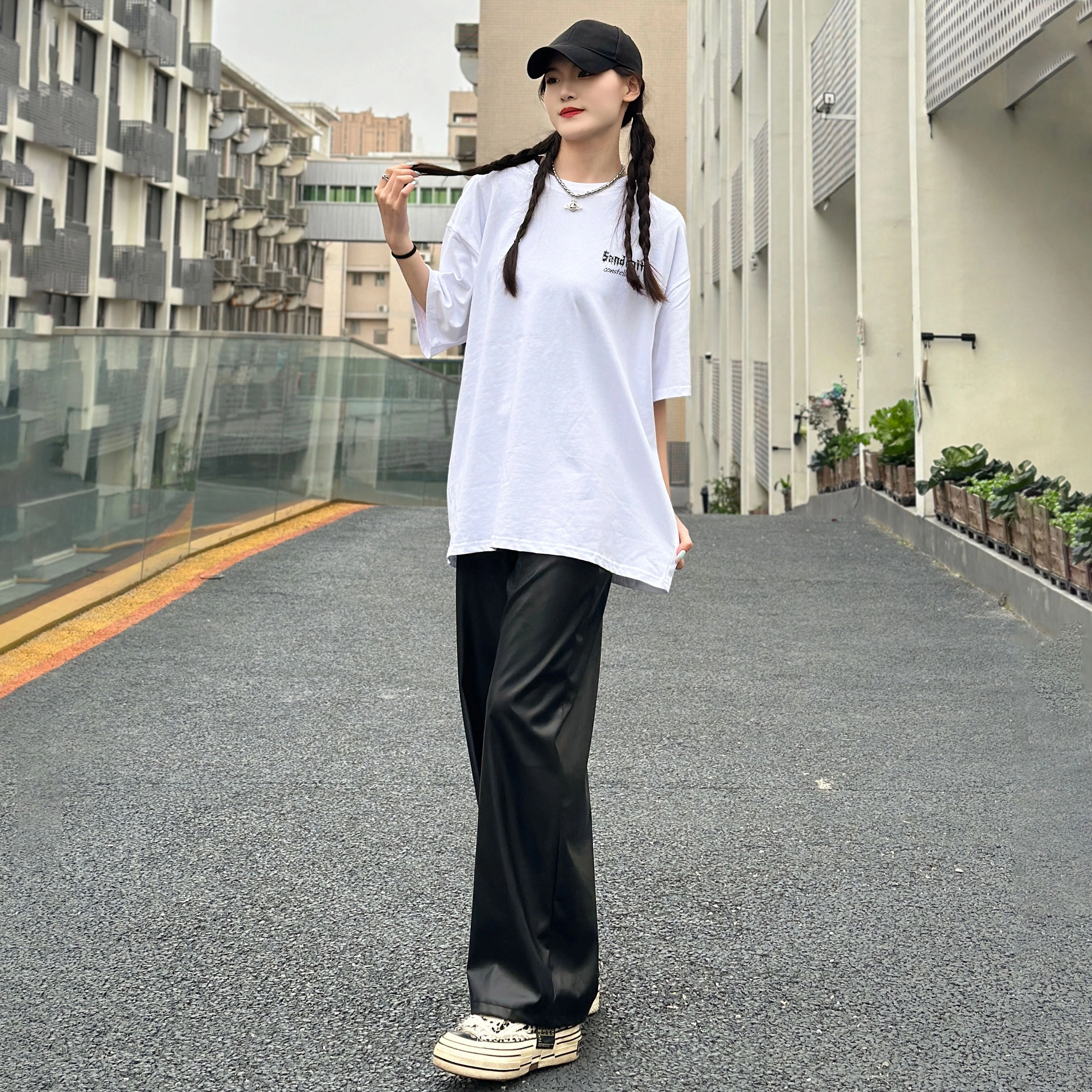 SandKnit Logo T