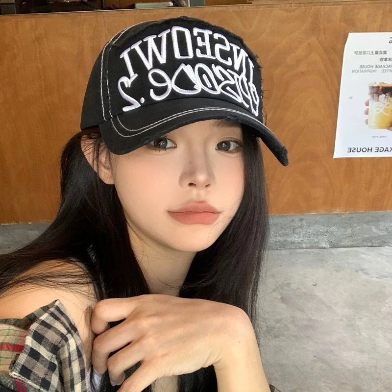 艾佳微 韩版大头围字母刺绣棒球帽百搭显脸小遮阳宽檐潮 棉 鸭舌帽 男女同款情侣款