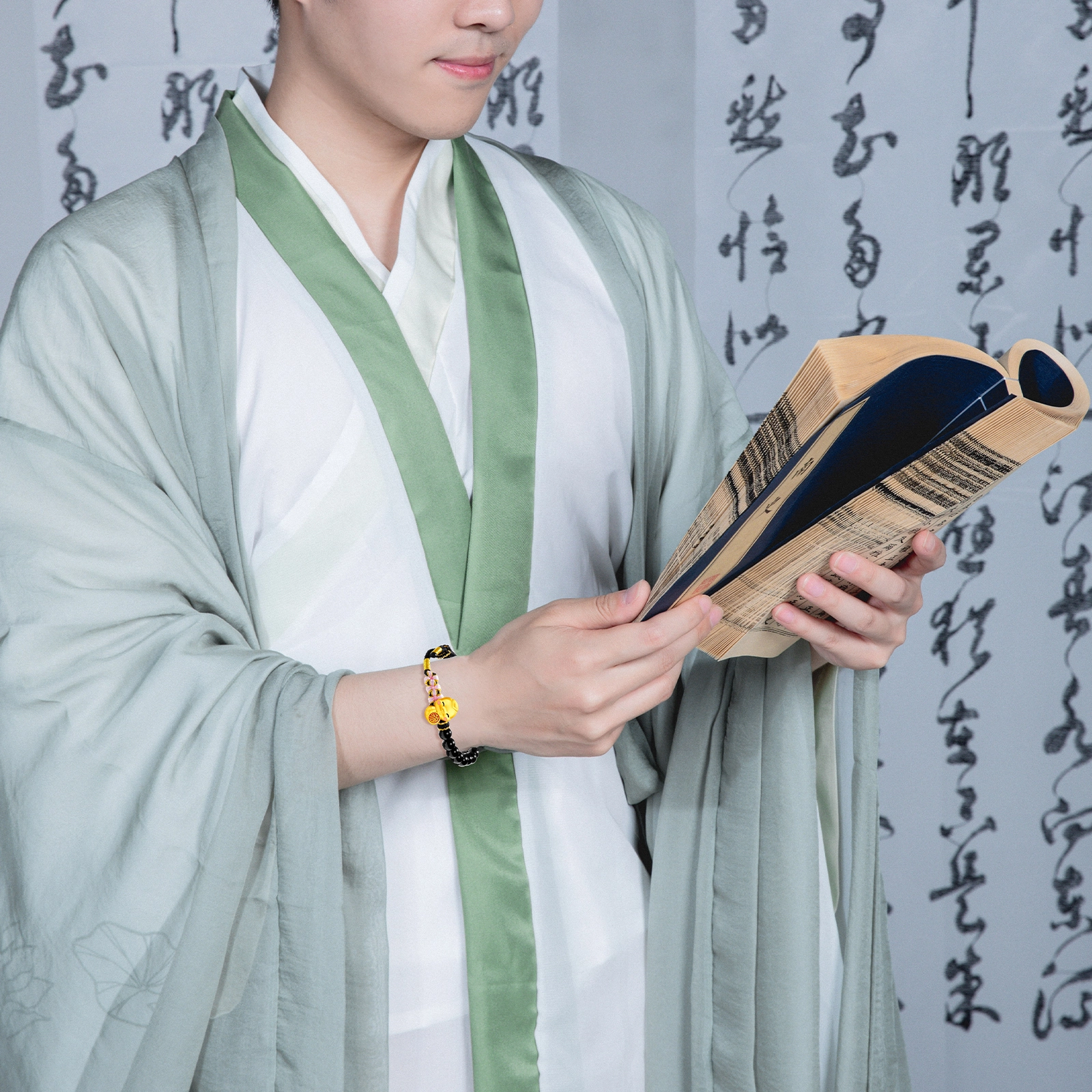 老银坊 福蛇宝宝蛇 新中式本命年国风转运纳福生肖蛇 鸿运连绵本命年诸事顺利手工编绳可调节设计 好运 玛瑙 手链 男女同款情侣款
