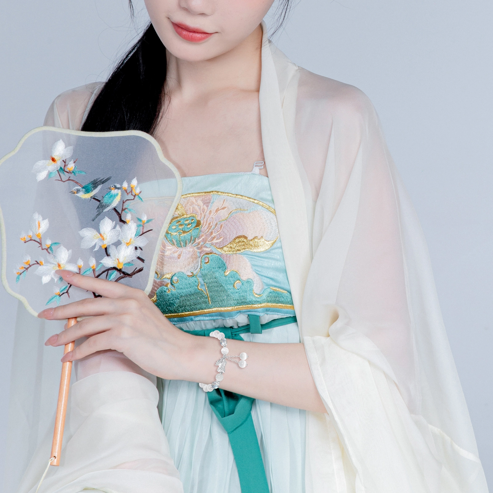 老银坊 招财瑞兽貔貅四季有财 龙年新中式麒麟转运珠 国风小众吞金兽 琉璃 手串 男女同款情侣款