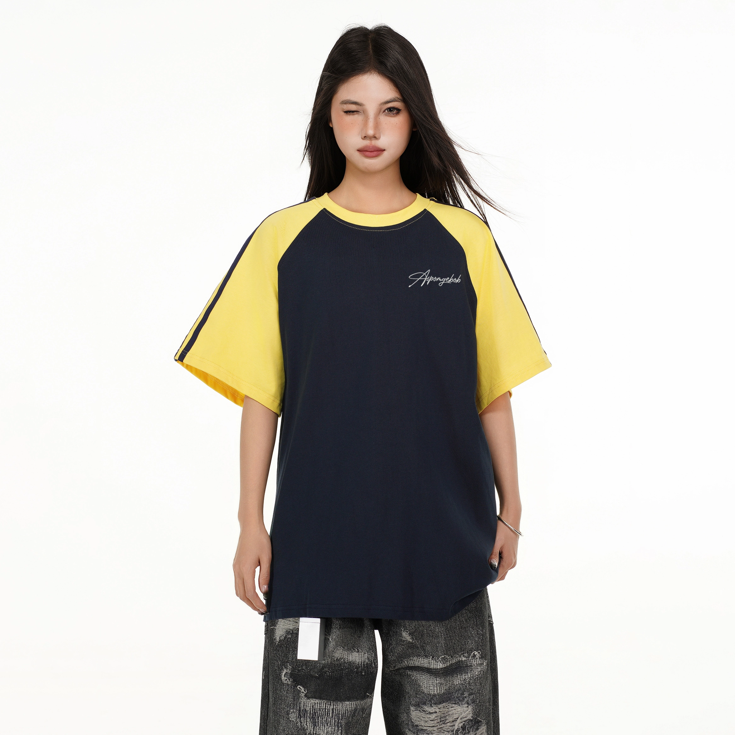 SPONGEBOB SQUAREPANTS T