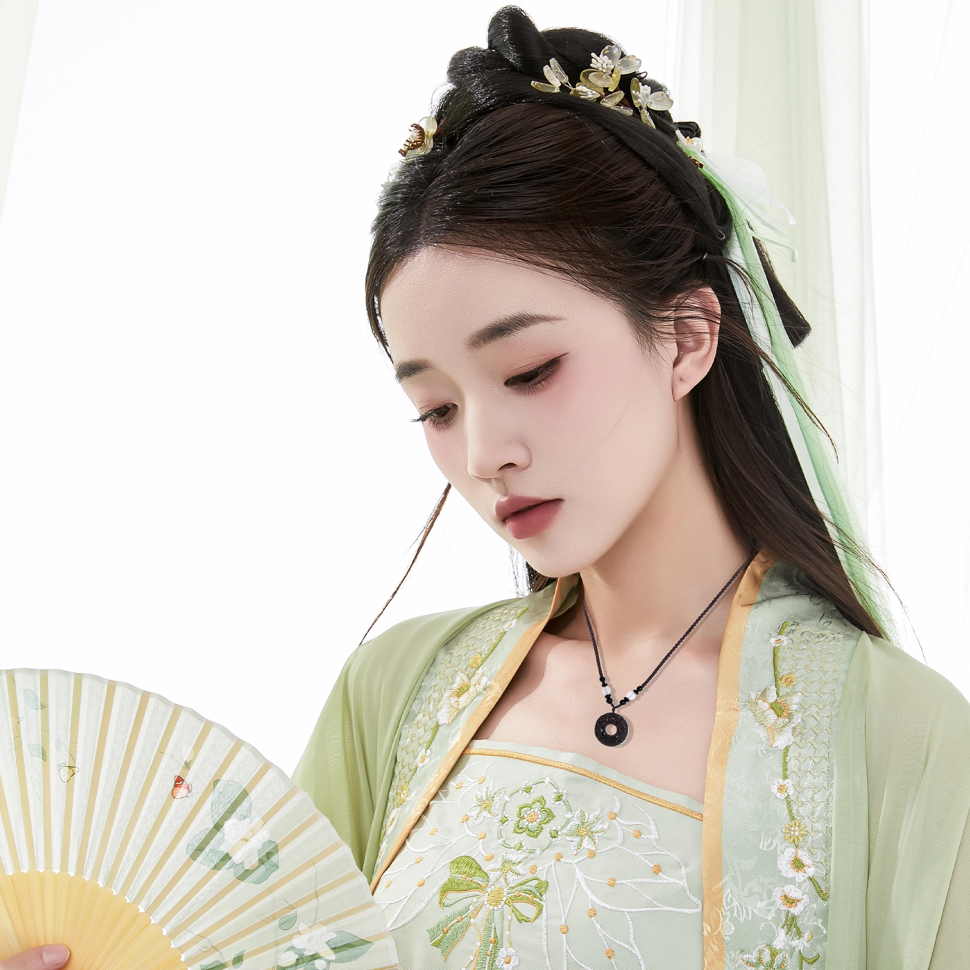 唐之饰 招财纳福吞金兽貔貅 新中式国潮护身平安扣冰耀石吊坠 水晶 玉石项链 男女同款情侣款 精美礼盒