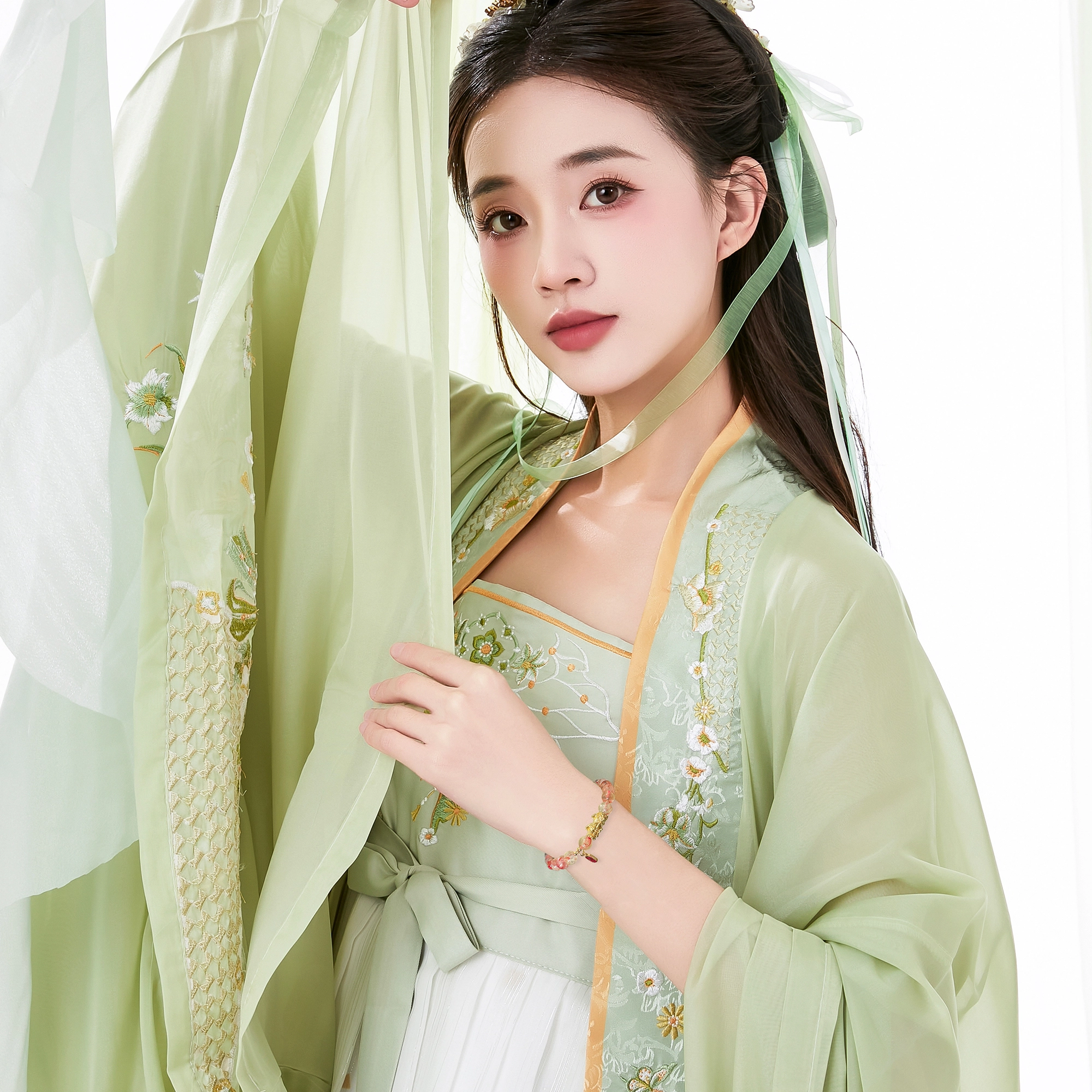 唐之饰 国风招财纳福貔貅转运珠 新中式国潮吞金兽福运平安红胶花配饰 原创设计 水晶 玉石手串 男女同款情侣款