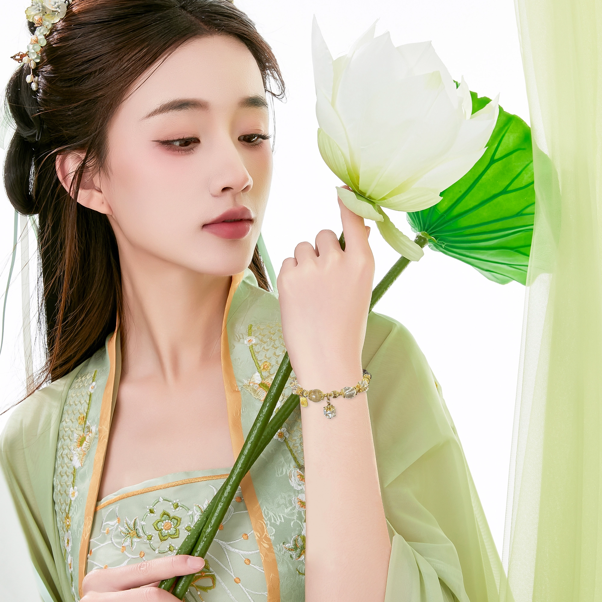 唐之饰 新中式绿幽灵福牌转运珠手链 国风时来运转简约时尚百搭原创设计 水晶 玉石手串 男女同款情侣款 浪漫礼盒