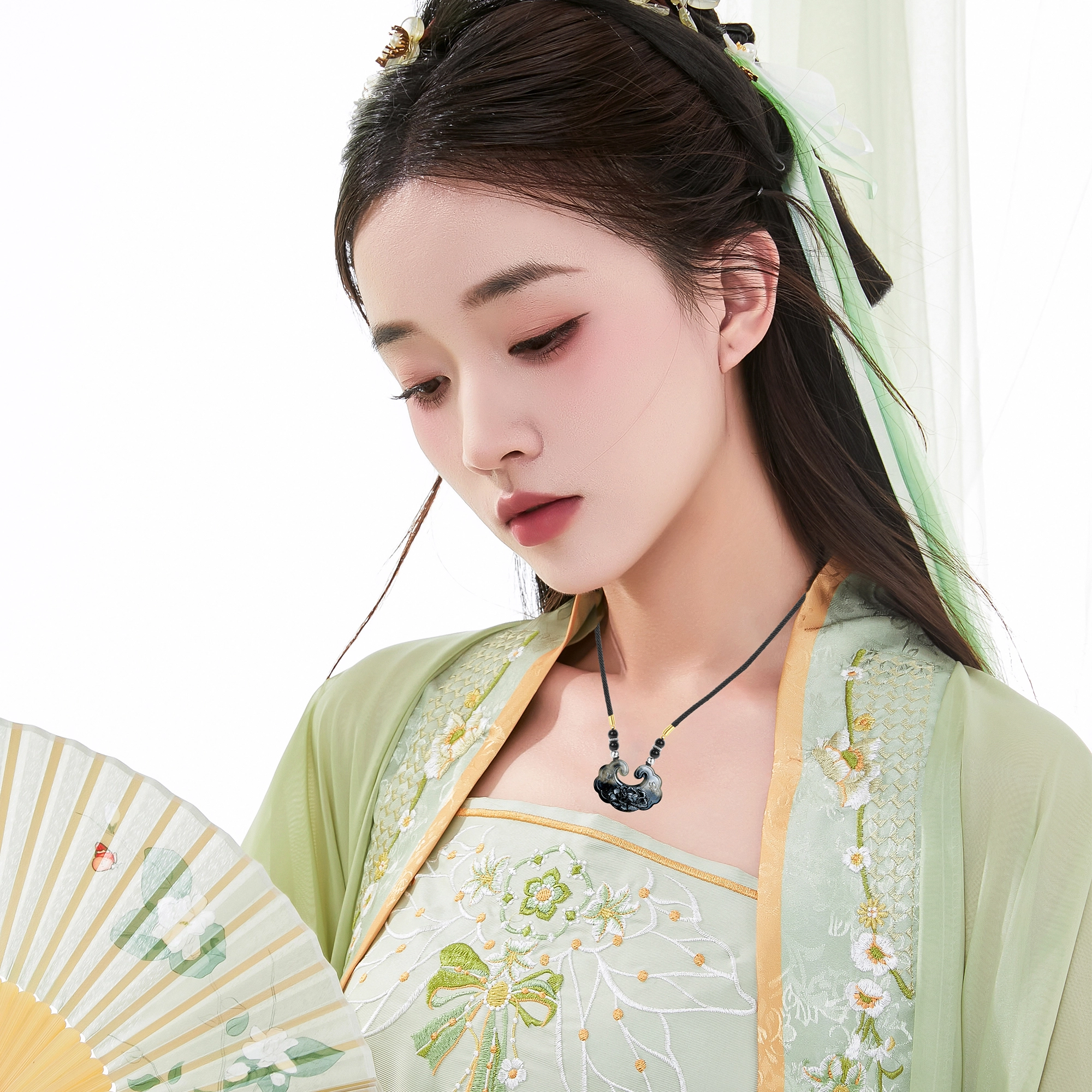 唐之饰 祥云如意牡丹花平安锁 新中式国风招财转运复古国潮 正品保真高品质 岫玉（蛇纹石玉） 玉石项链 男女同款情侣款