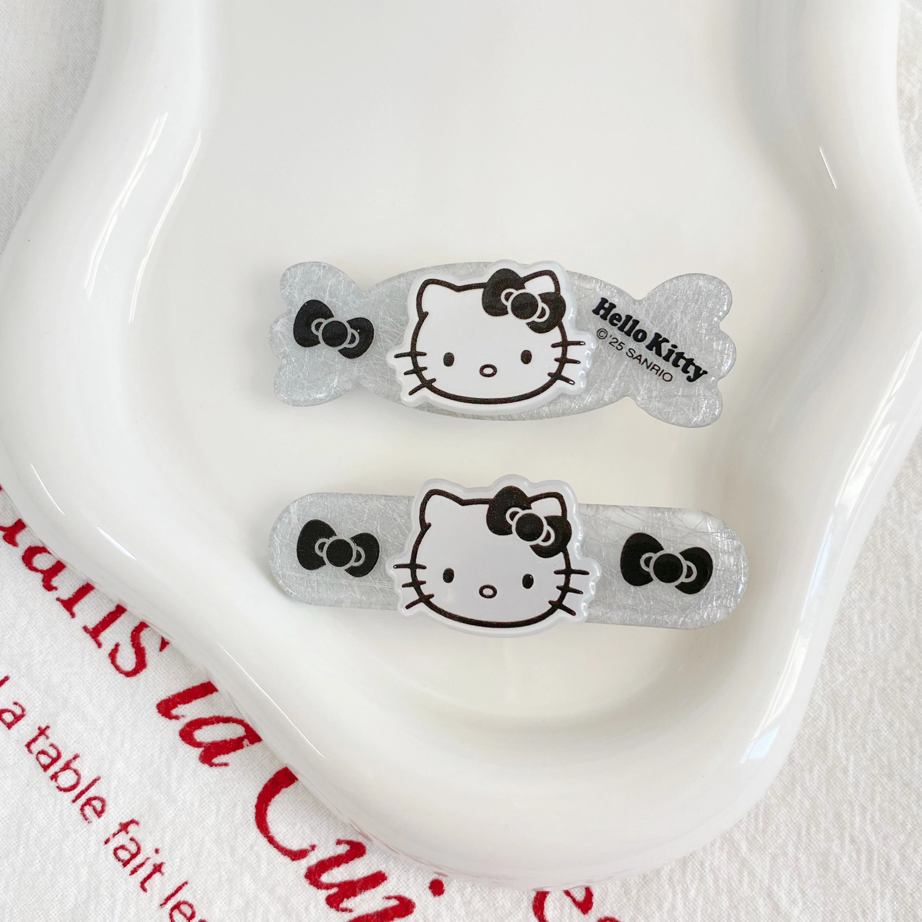 Sanrio Hello Kitty ins