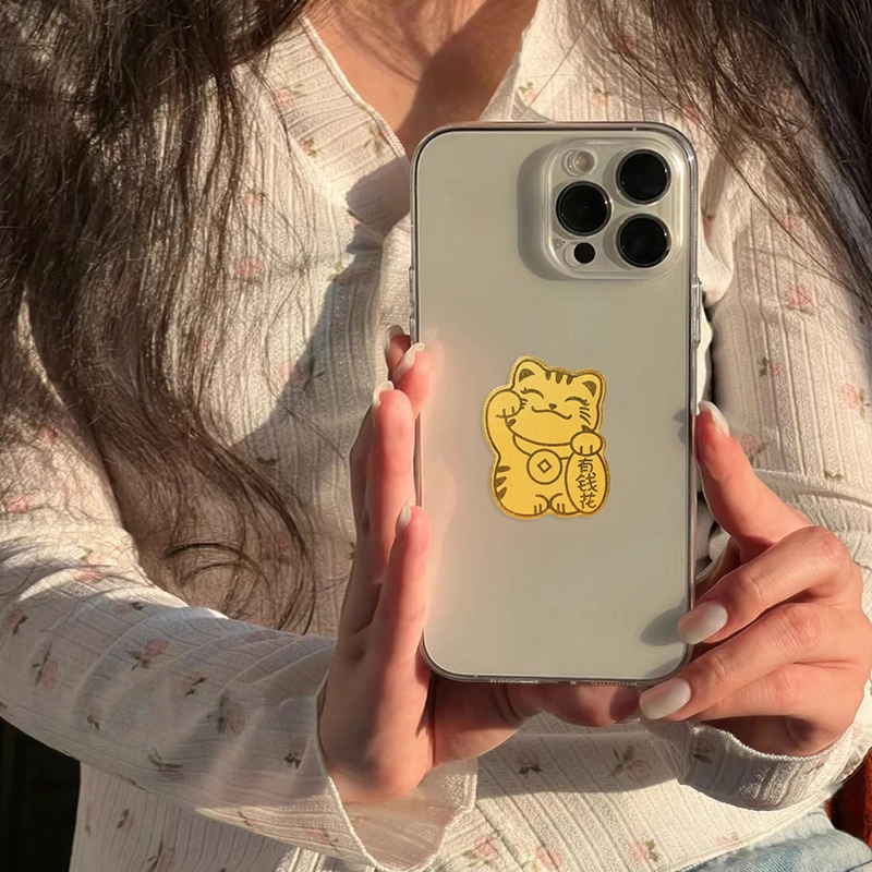 吉智 招财猫 时尚潮流高级感小众设计 足金 一口价 手机贴 女款