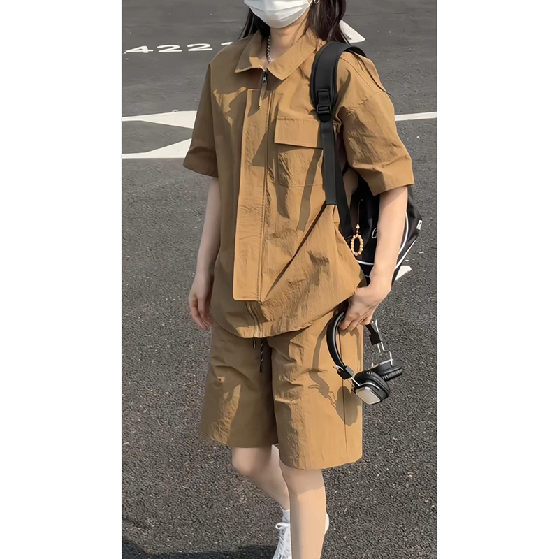 大白鲨 美式复古时尚潮流设计高级感青春流行休闲舒适百搭短袖衬衫 男女同款