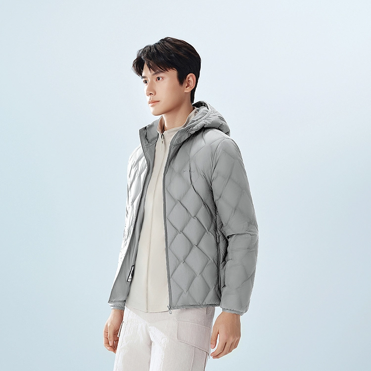 波司登 轻暖鹅绒系列 时尚绗缝亲肤舒适保暖连帽内搭羽绒服 男款