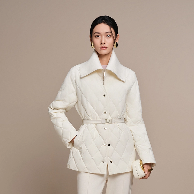 波司登 舒适百搭轻薄轻奢小香风羽绒服 女款