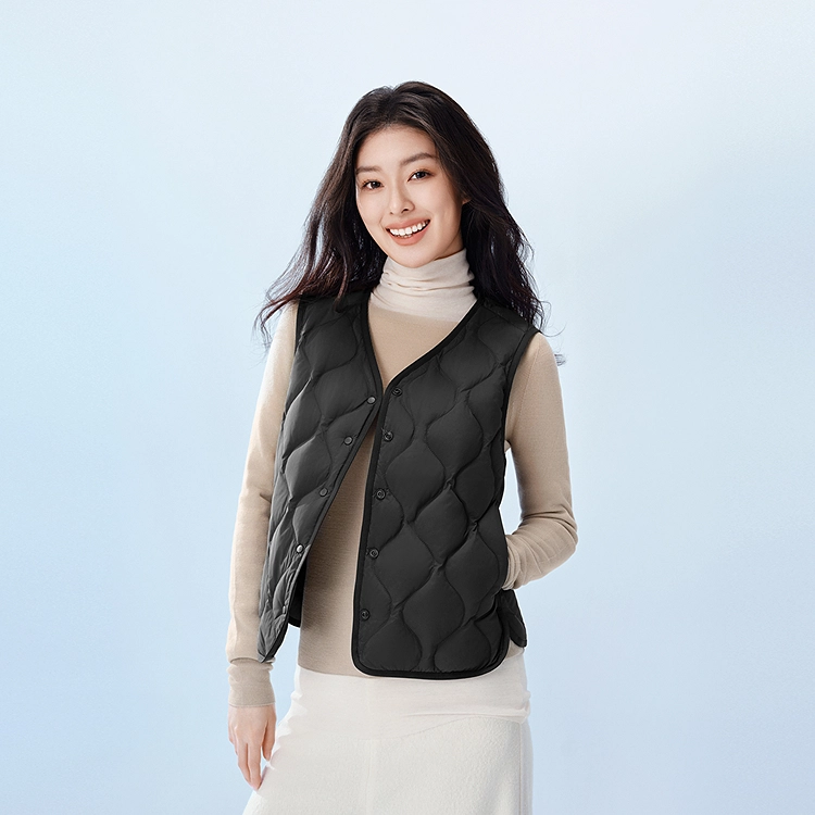 波司登 轻暖系列 纯色叠穿内胆短款保暖羽绒服 女款