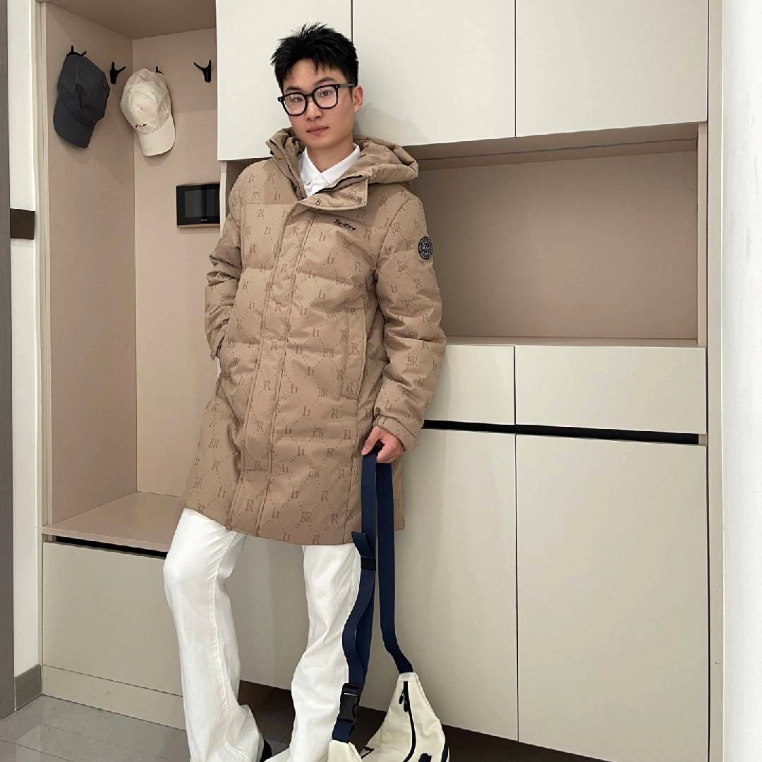 波司登 老钱风长款潮流百搭面包服宽松显瘦秋冬保暖美式高街体育生训练外套轻便连帽保暖抗寒羽绒服 男女同款