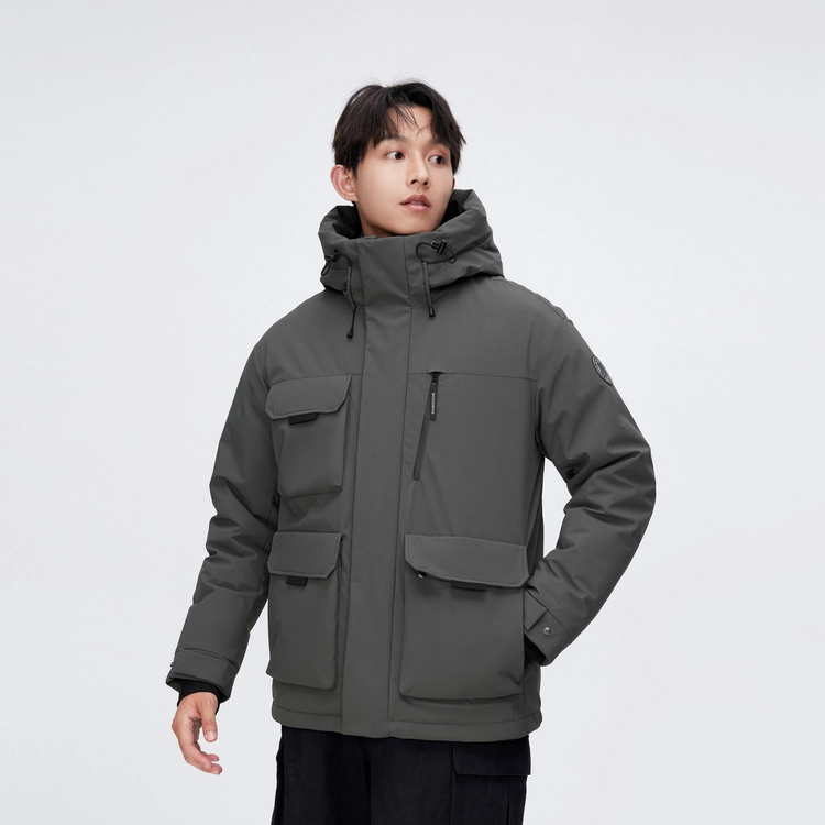 波司登 时尚休闲连帽工装风羽绒服 男款