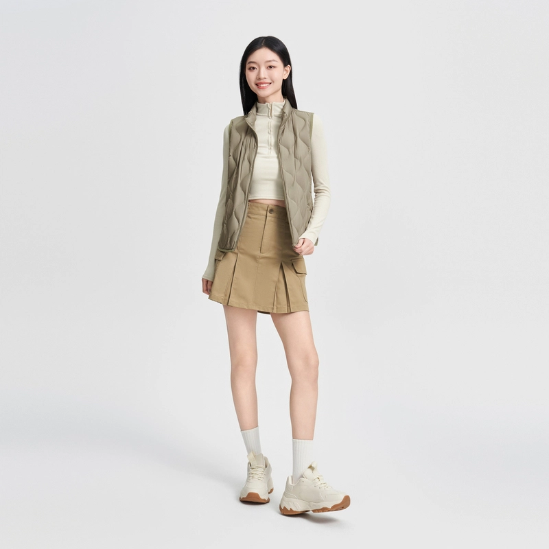 波司登 轻暖系列纯色立领拉链山系户外露营葫芦纹羽绒马甲 女款