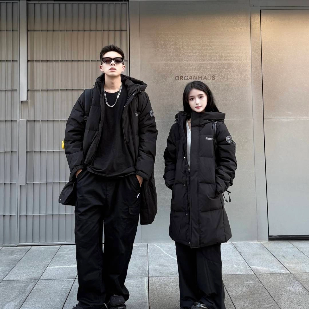 波司登 老钱风长款潮流百搭面包服宽松显瘦秋冬保暖美式高街体育生训练外套轻便连帽保暖抗寒羽绒服 男女同款
