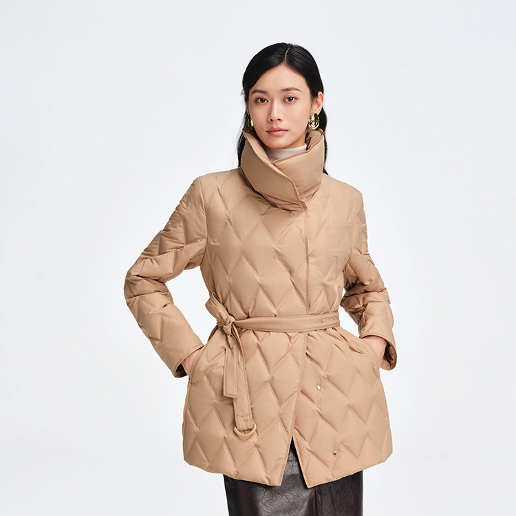 波司登 宽松翻领收腰亲肤舒适羽绒服 女款