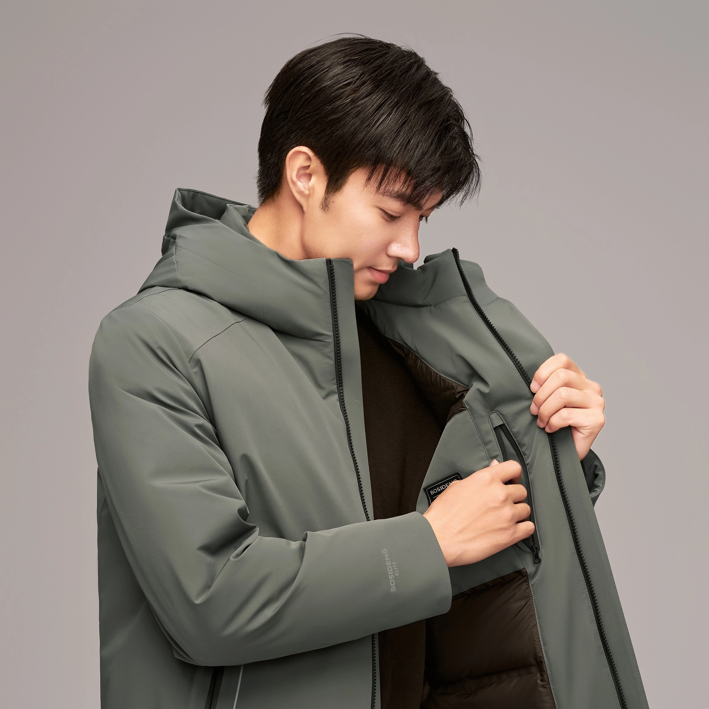 波司登 都市通勤系列 时尚提花连帽微弹羽绒服 男款