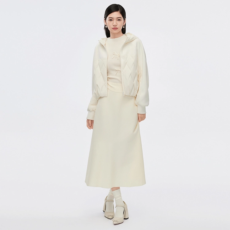 波司登 轻薄短款常规羽绒服 女款
