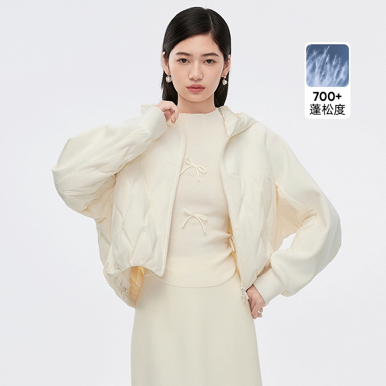 波司登 轻薄短款常规羽绒服 女款