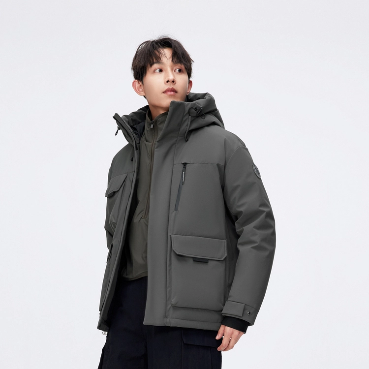 波司登 时尚休闲连帽工装风羽绒服 男款