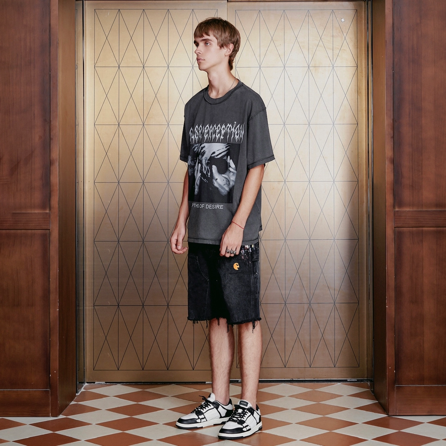 False Perception T