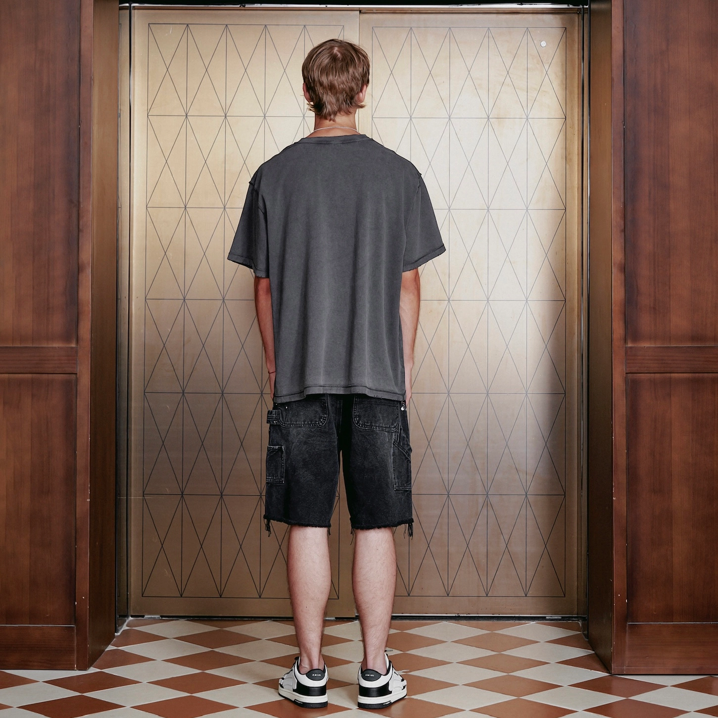 False Perception T