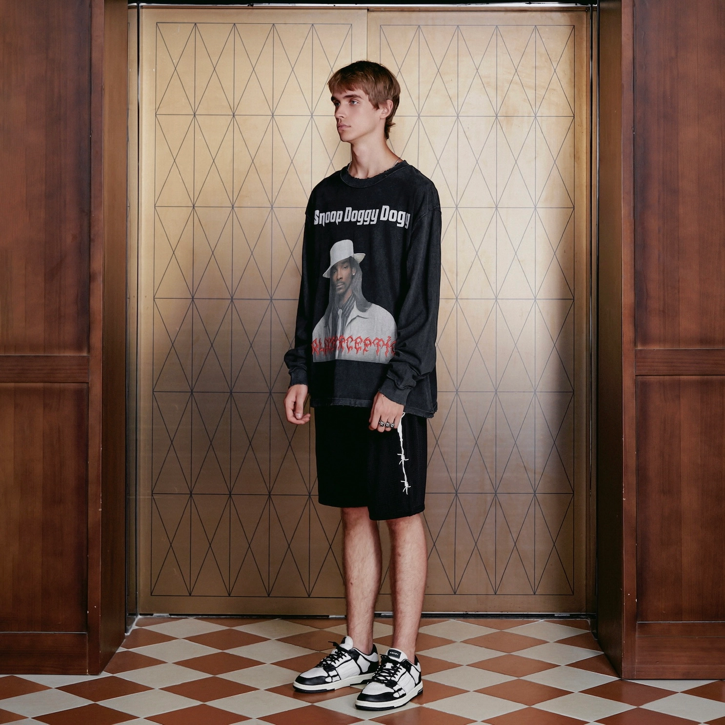 False Perception FW22 logoT