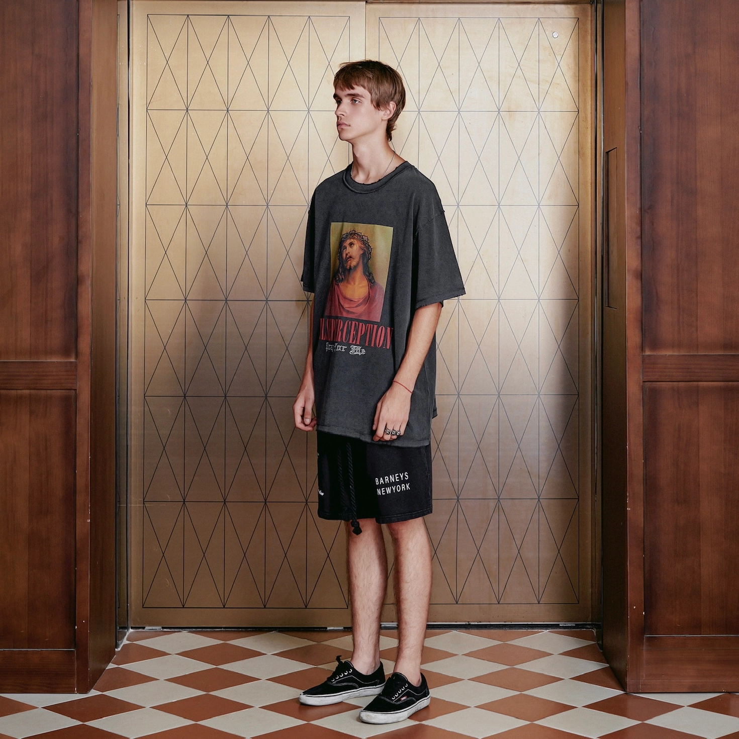 False Perception T